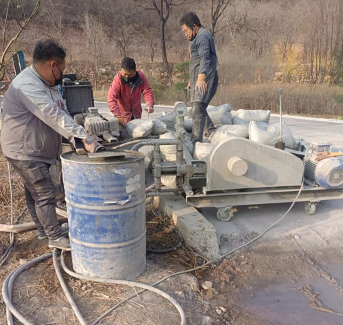 海勃湾路面下沉注浆